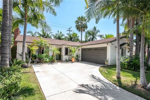 Photo of 1012 N Scott Avenue, Montebello, CA 90640 (MLS # DW26095373)