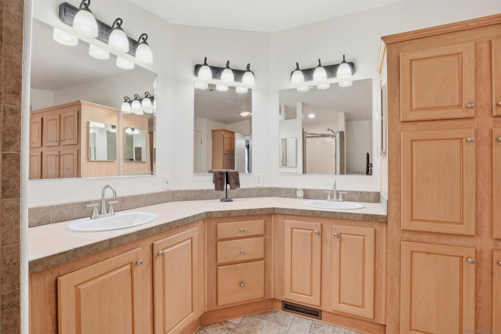 Valley Center - Residential