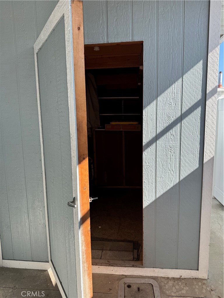 Huntington View (HTVW) - Residential Lease