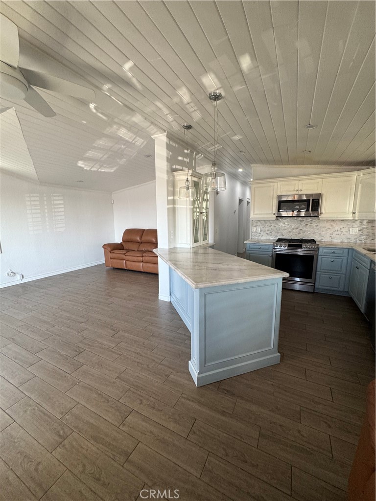 Huntington View (HTVW) - Residential Lease