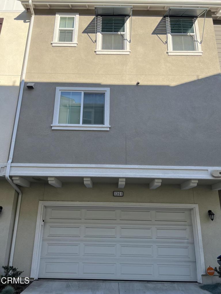 Custom - Residential Lease