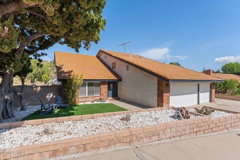 Photo of 3162 Anderson Drive, Simi Valley, CA 93065 (MLS # 226001767)
