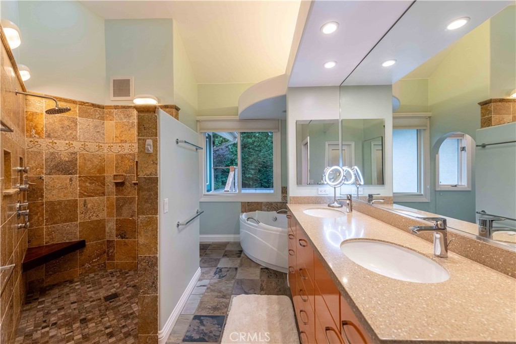 Las Posas Estates - Residential