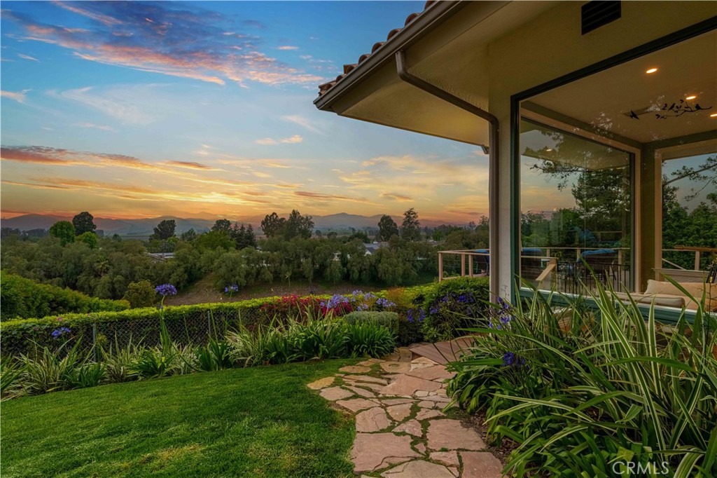 Las Posas Estates - Residential