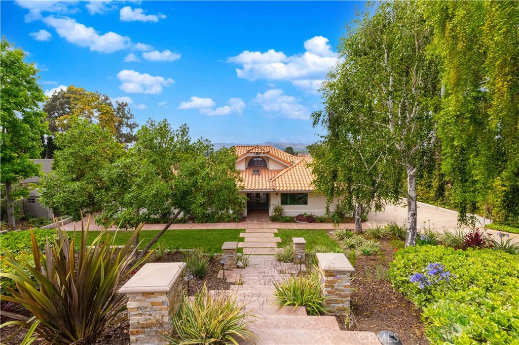 Las Posas Estates - Residential
