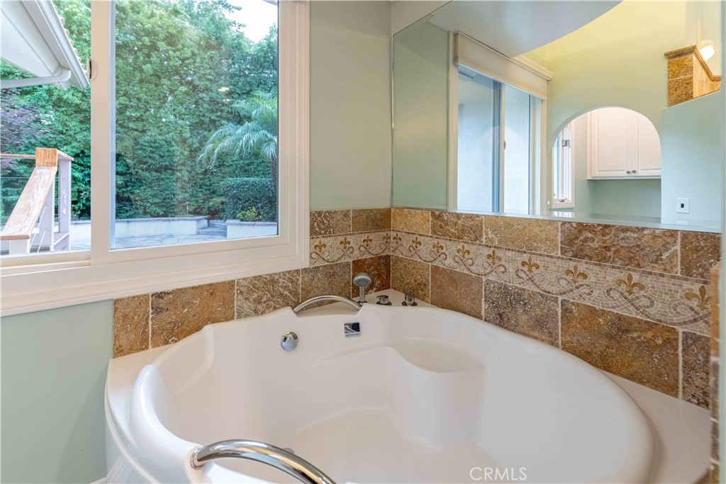 Las Posas Estates - Residential
