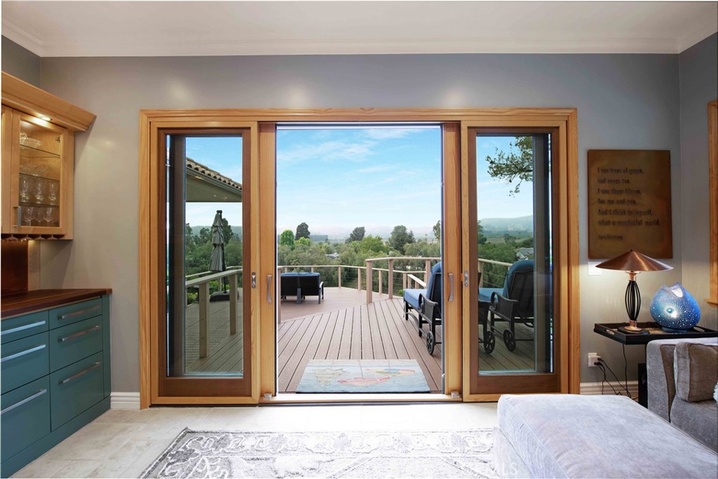Las Posas Estates - Residential