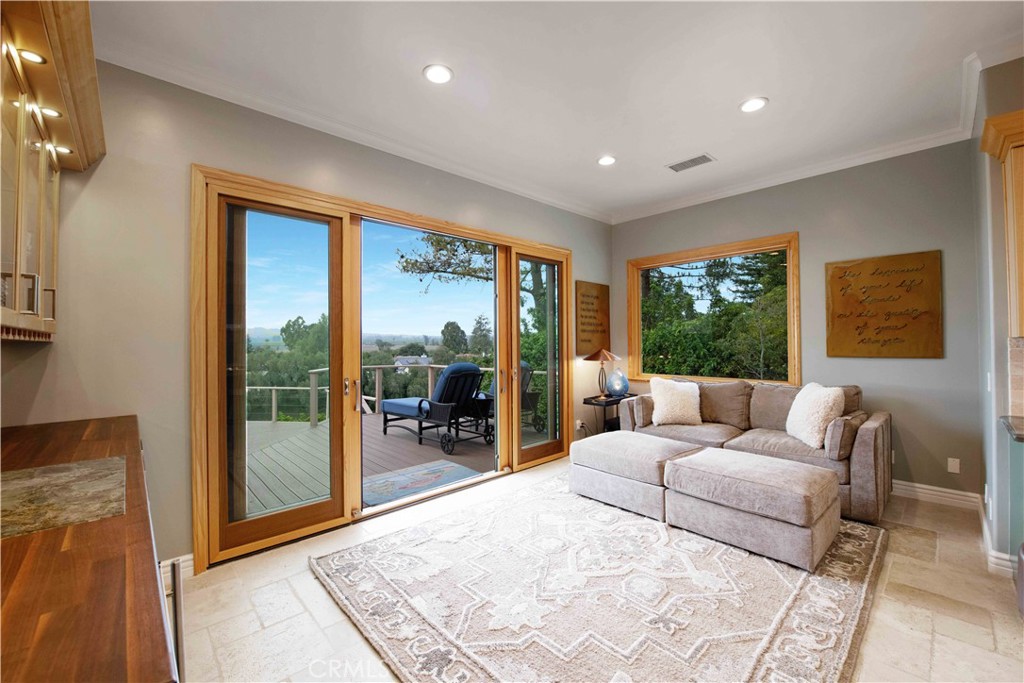 Las Posas Estates - Residential