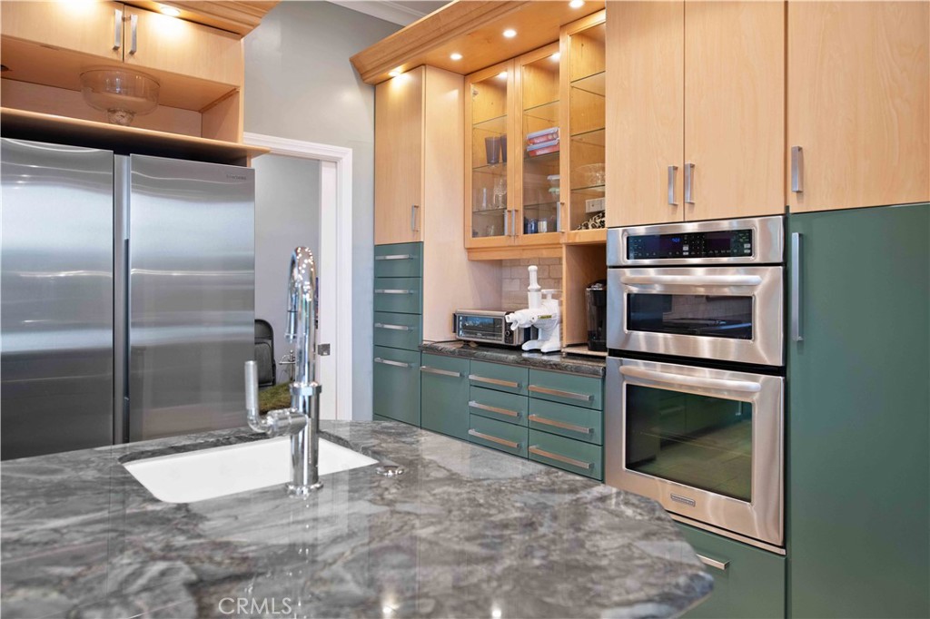 Las Posas Estates - Residential