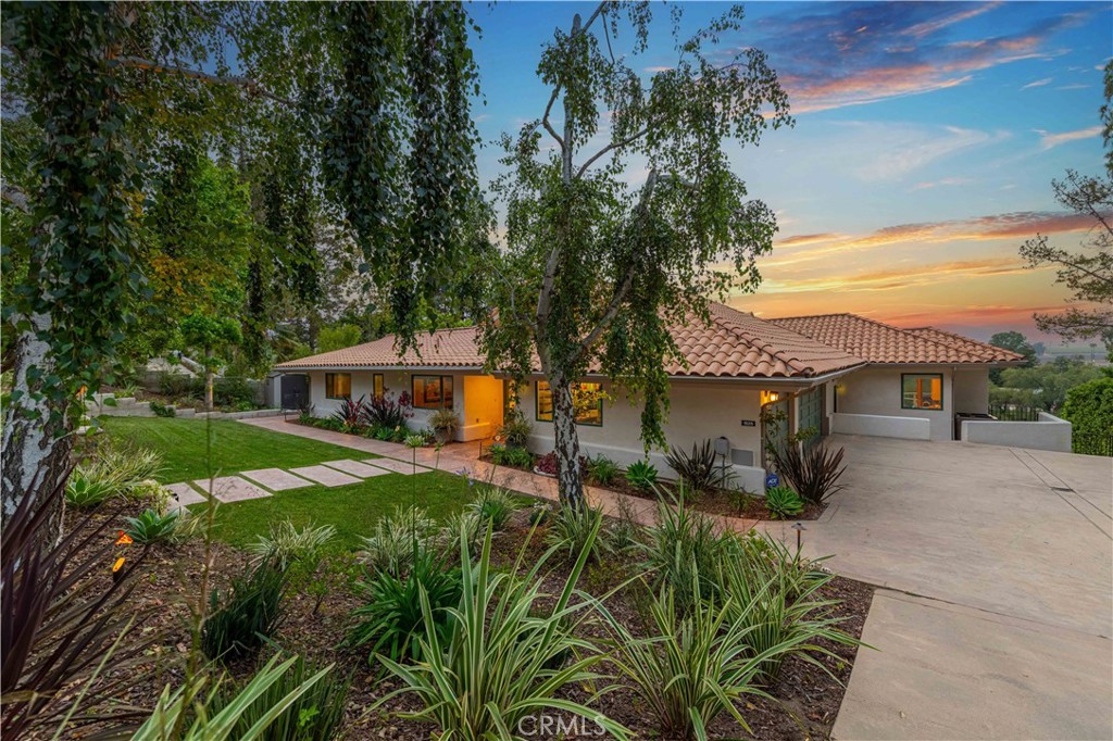 Las Posas Estates - Residential