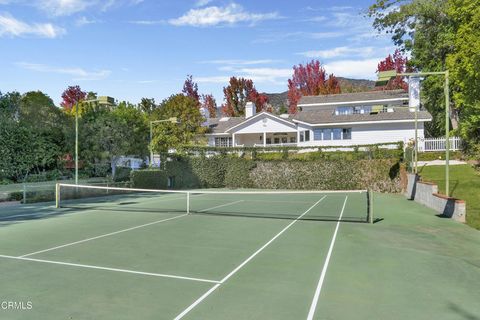 832 Valley Crest Street La Canada Flintridge CA 91011