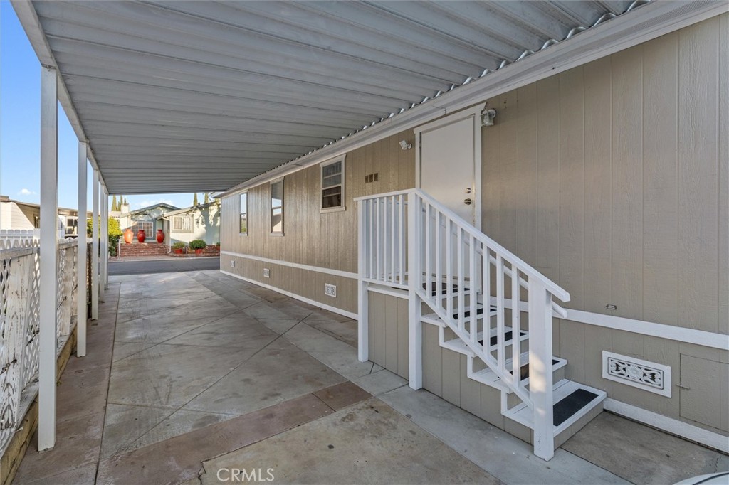 320 N Park Vista Street 21