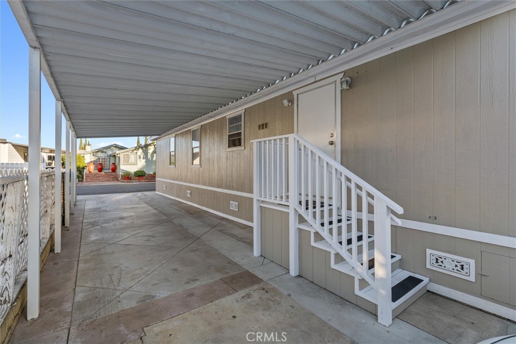 320 N Park Vista Street 21