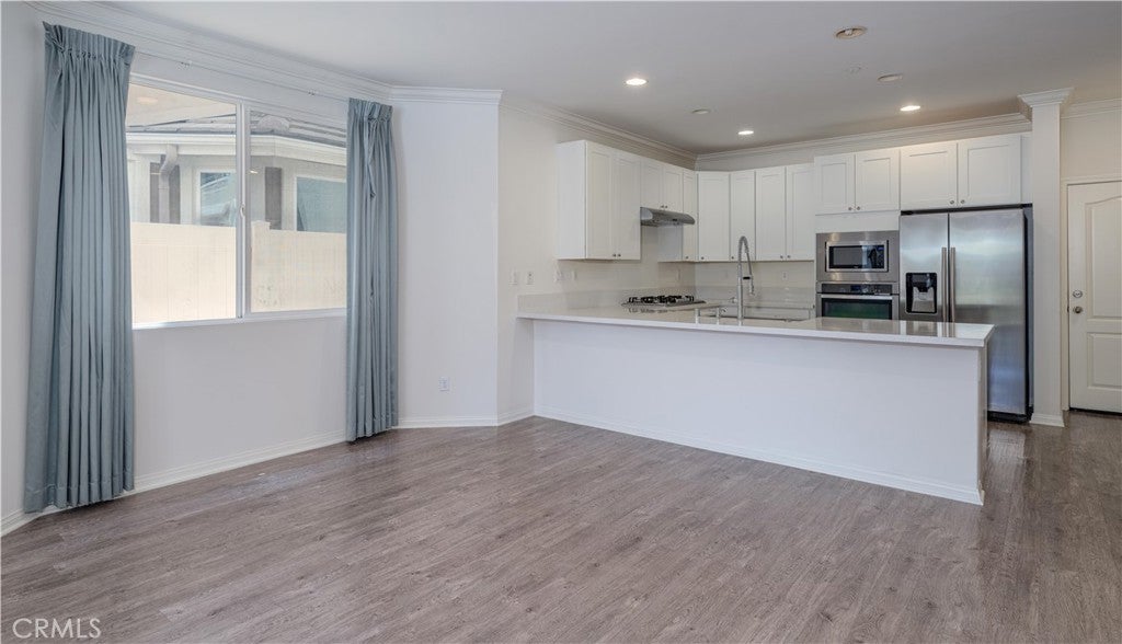 22 Willow Way, Lake Forest CA 92630 - Photo 8