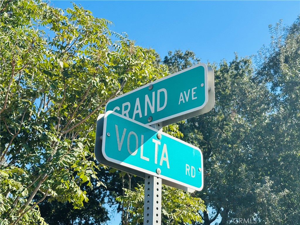 13638 Volta Road
