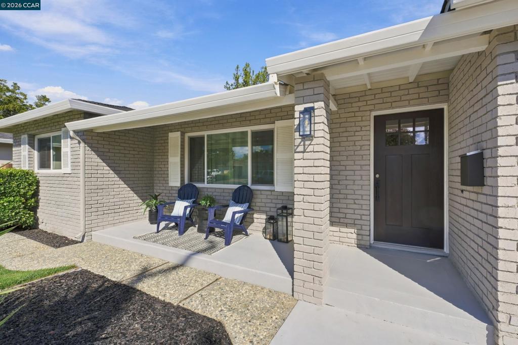 299 El Dorado Dr