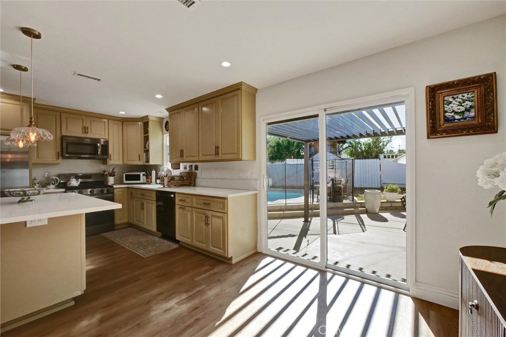 227 Oak