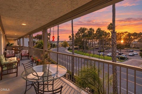 550 EBBTIDE CIR, PORT HUENEME, CA 93041 - Image 3a9b6ef6d51c7f4db3c53a8169b4ad5a/123731704