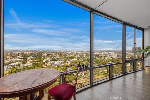 Photo of 4337 MARINA CITY DR. Dr #1041, Marina Del Rey, CA 90292 (MLS # PW26047666)