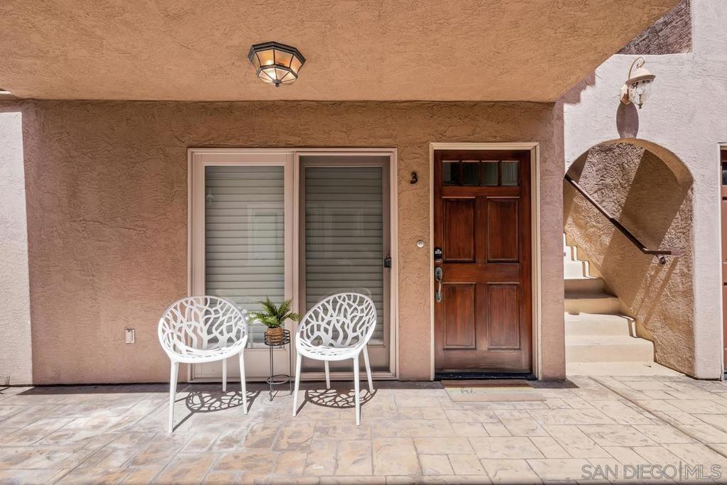525 Marine St 3