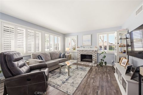 Tiny photo for 4520 N Ashtree St, Moorpark, CA 93021 (MLS # SR26044174)