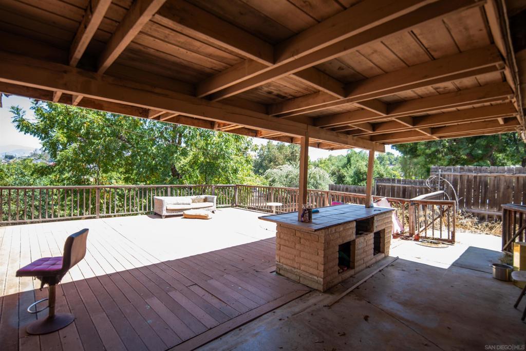 9103 Paradise Park Drive