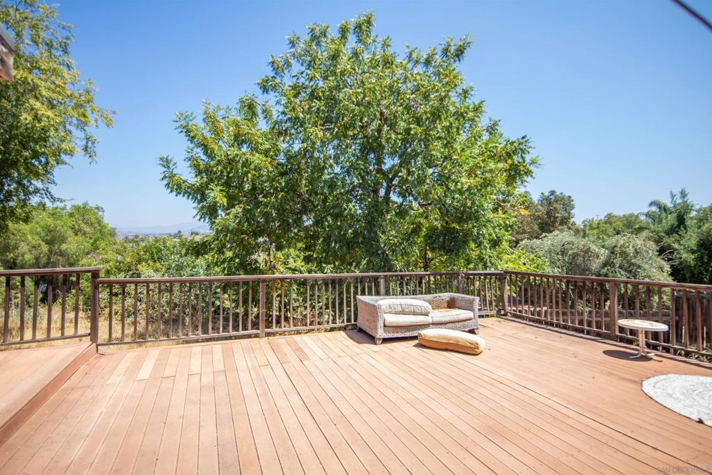 9103 Paradise Park Drive