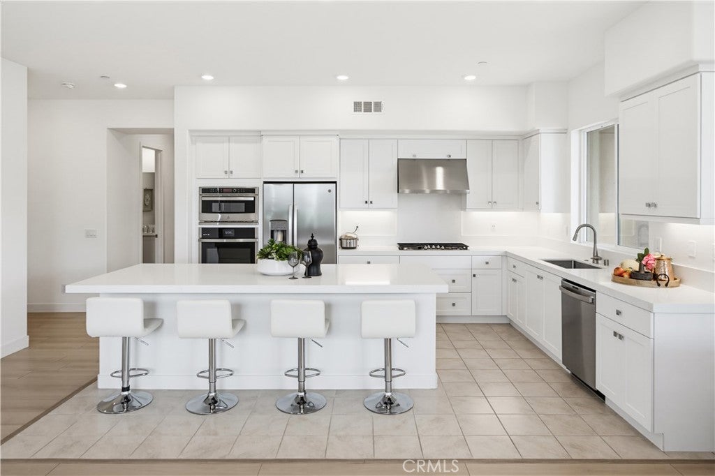 175 Sash, Irvine CA 92618 - Photo 9