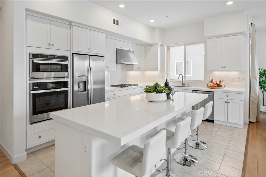 175 Sash, Irvine CA 92618 - Photo 6