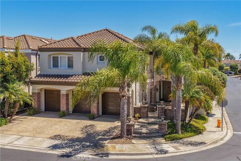 Photo of 19076 Stonehurst Ln, Huntington Beach, CA 92648 (MLS # OC26053006)