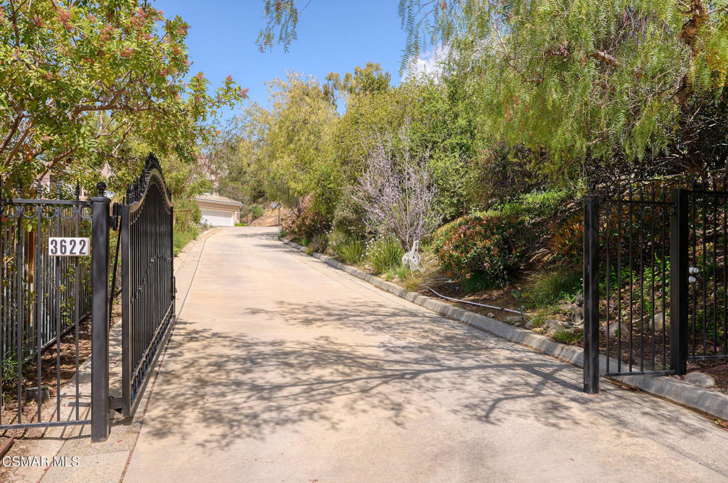 3622 Lang Ranch Parkway