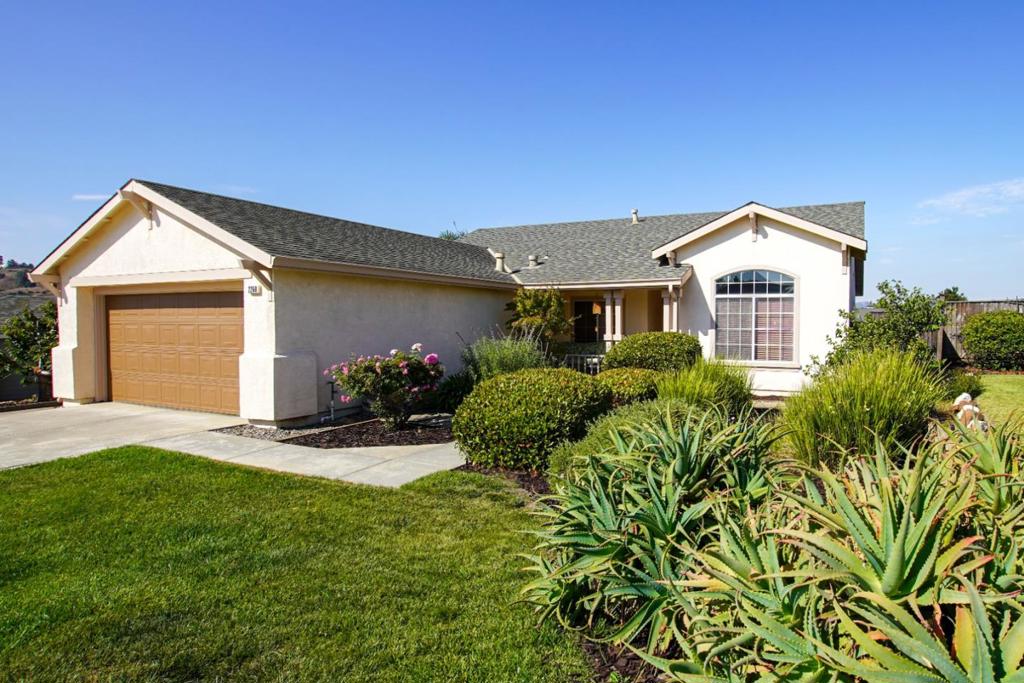 2260 Preston Court
