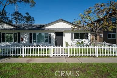 Unknown - Residential Lease