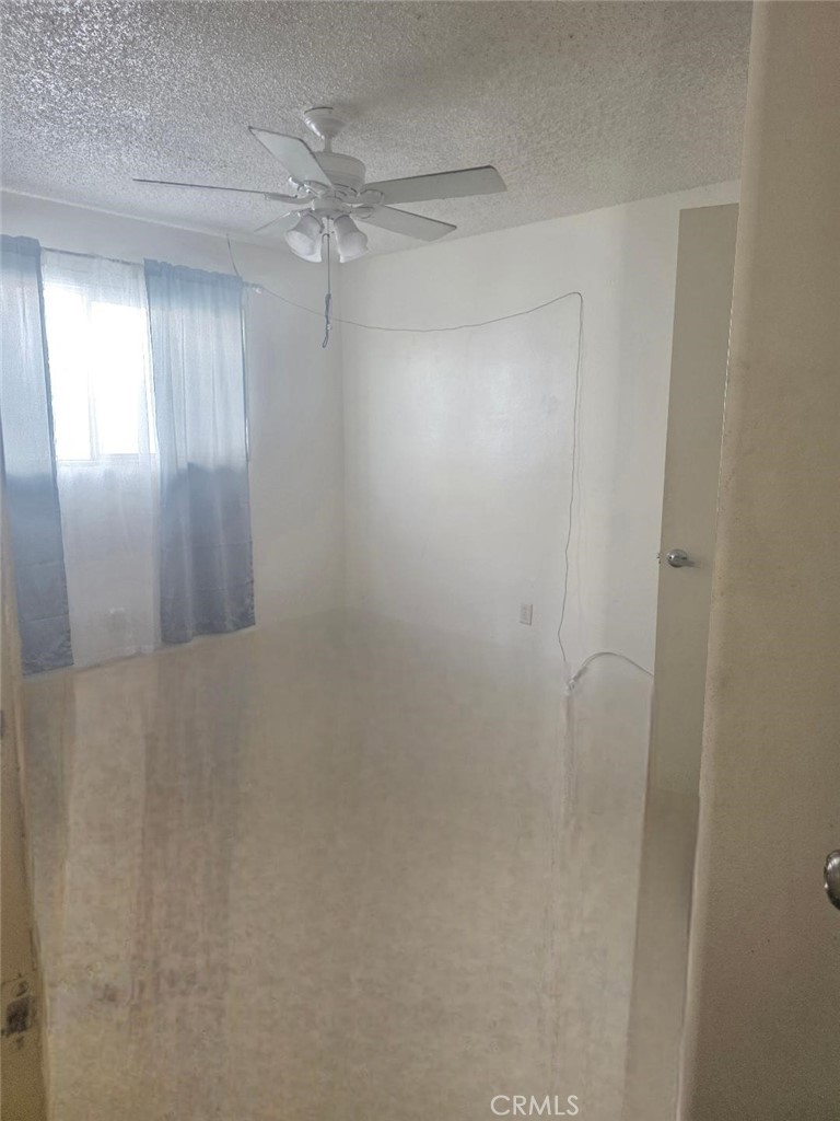 Unknown - Residential Lease