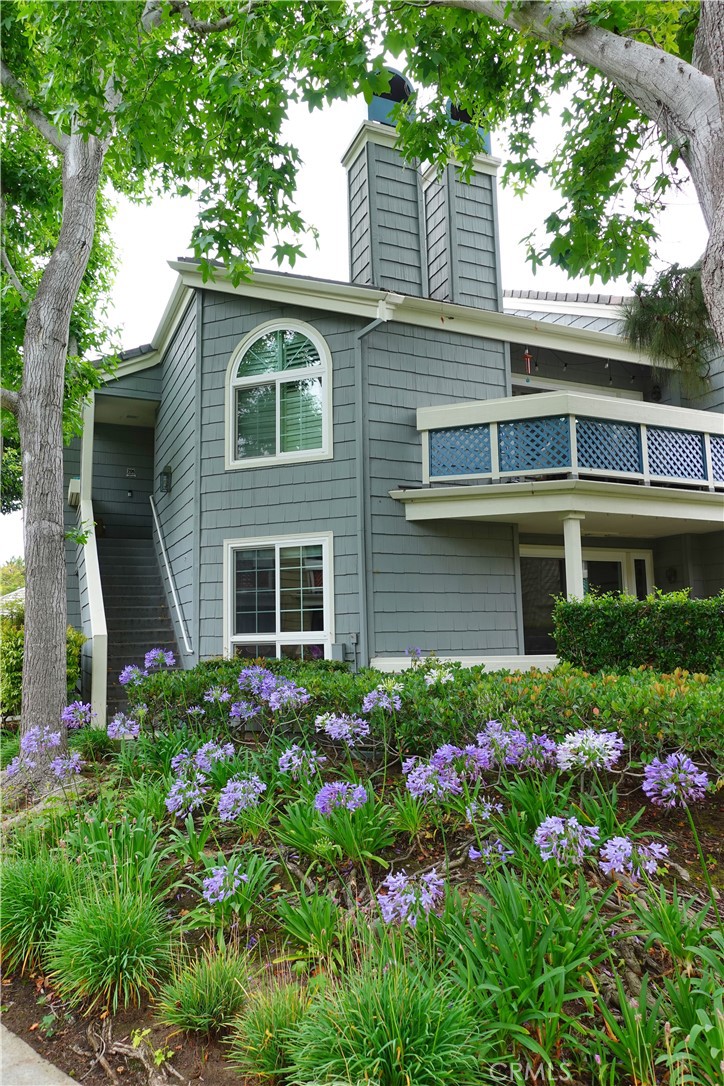 7262 Yellowtail Dr 206