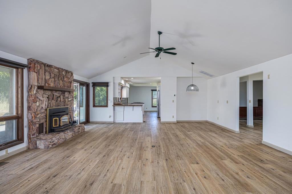 3205 Fifield Road