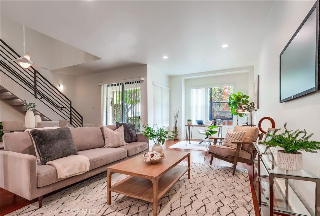 395 East 4th Street 13