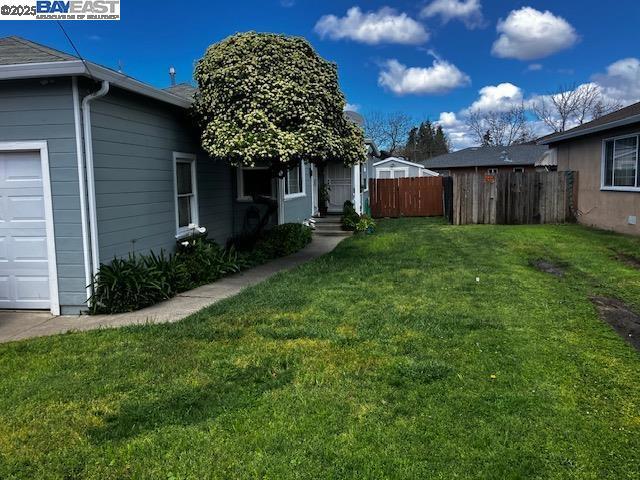 253 Lansing Way