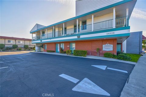 Photo of 16336 Whittier, Whittier, CA 90603 (MLS # PW25240596)