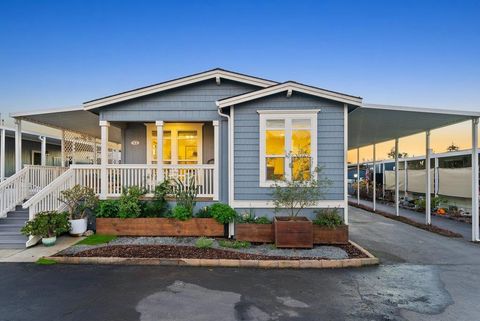 83 Leawood Street Aptos CA 95003