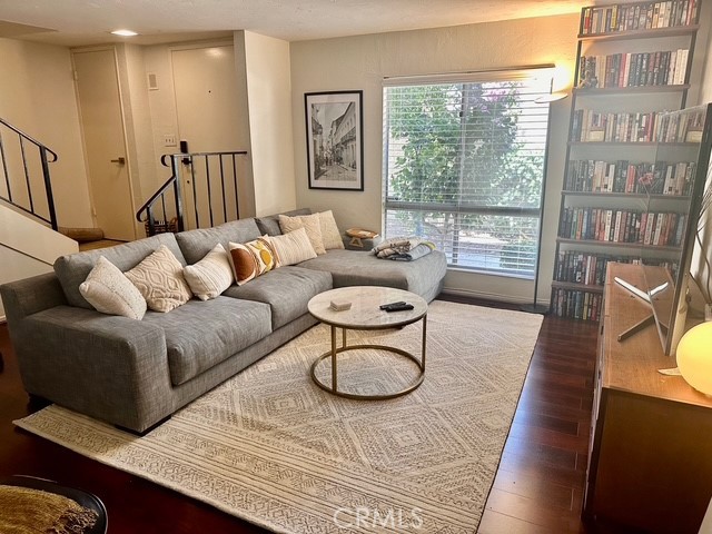 RARE CORNER UNIT!!! LOTS OF PRIVACY!!! Beautiful 2 bedroom 2 bath condo updated throughout. Open floor plan and large private patio with landscape. Walking distance to stores and trails. Community pool and great neighborhood! DON'T MISS OUT ON THIS OPPORTUNITY!!