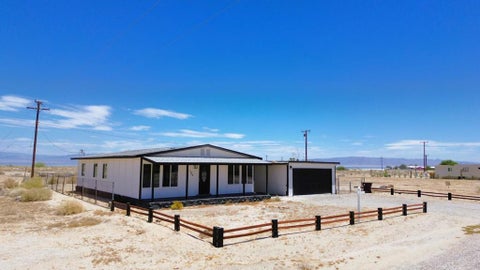 Photo of 786 Molokai Avenue, Thermal, CA 92274 (MLS # 219149552DA)