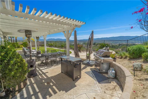 28076 Bridlewood Dr, Castaic, CA 91384 - MLS#: SR26033485