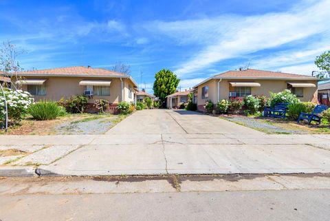 Photo of 820 N 16th Street, San Jose, CA 95112 (MLS # ML82040615)