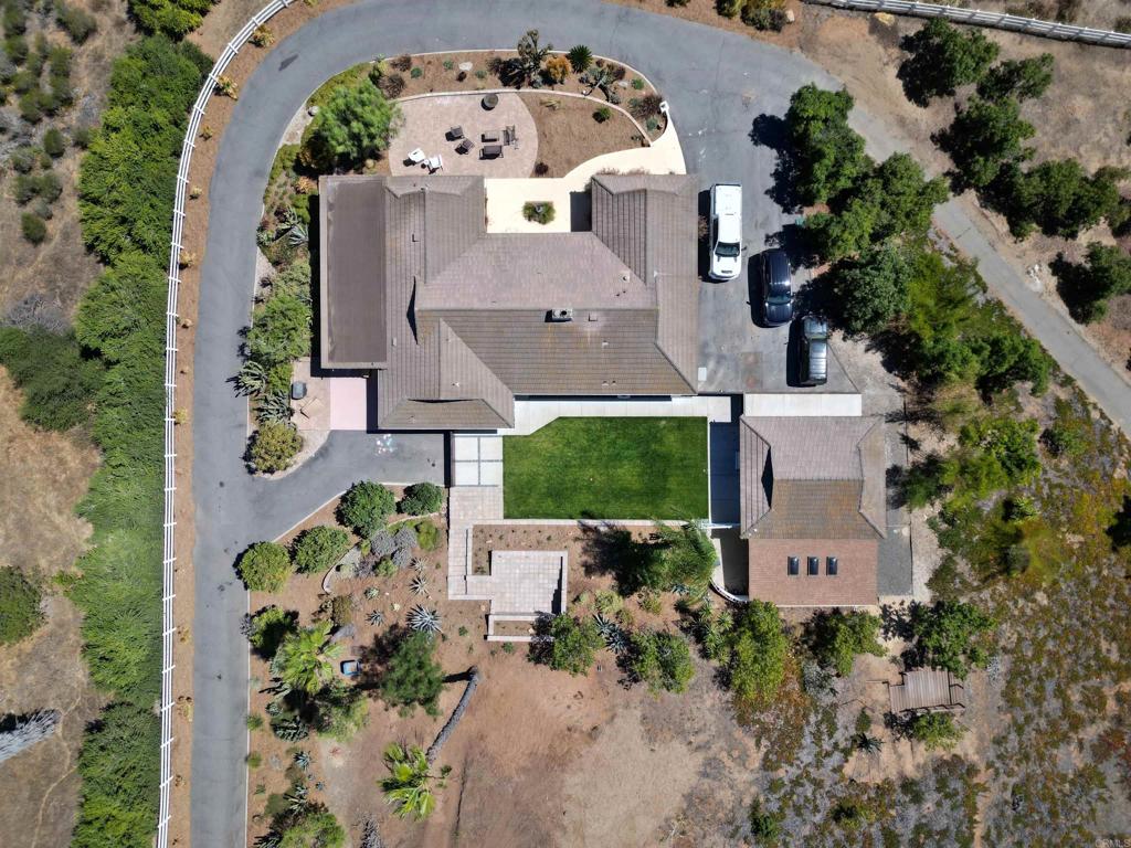 31555 Cottontail Lane