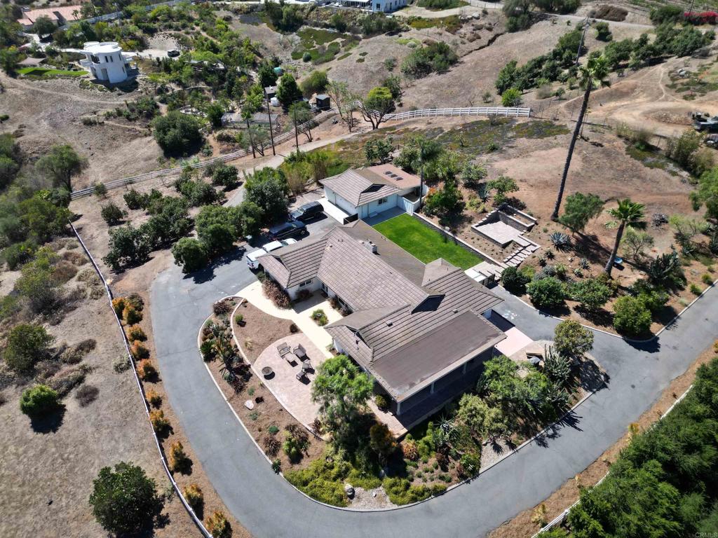 31555 Cottontail Lane
