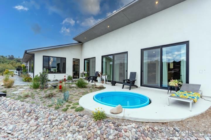 1615 Vista Del Lago