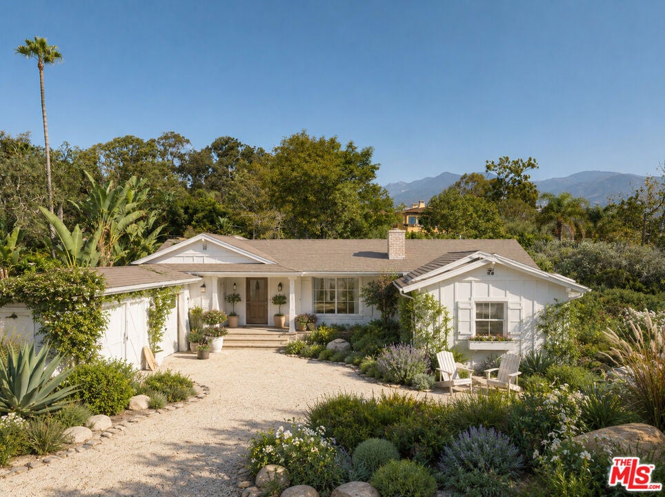 29029 Cliffside Drive