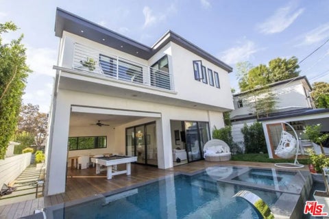 Photo of 748 N Detroit Street, Los Angeles, CA 90046 (MLS # 26990771)