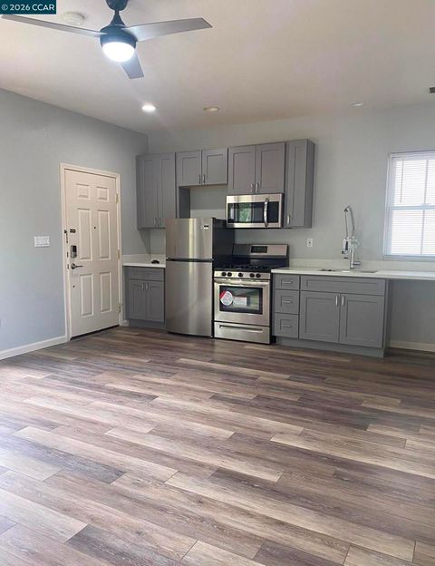 Photo of 1129 1129 Promenade St St, Hercules, CA 94547 (MLS # 41123568)